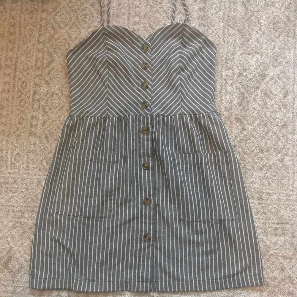 NWOT CISONO Gray and White Linen Mini Dress